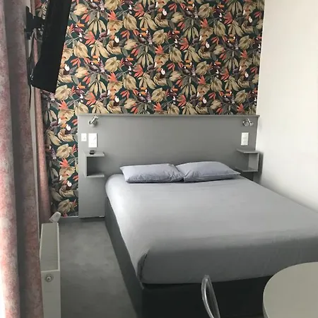 Smart Republique Apart-hotel