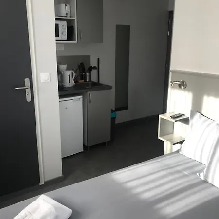 Smart Republique Apart-hotel