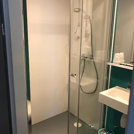Apart-hotel Smart Republique 3*