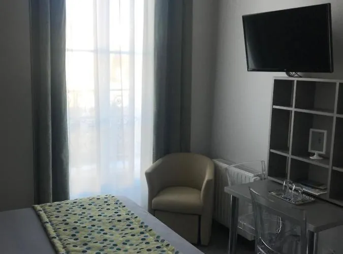 Apart Otel Smart Republique 3*